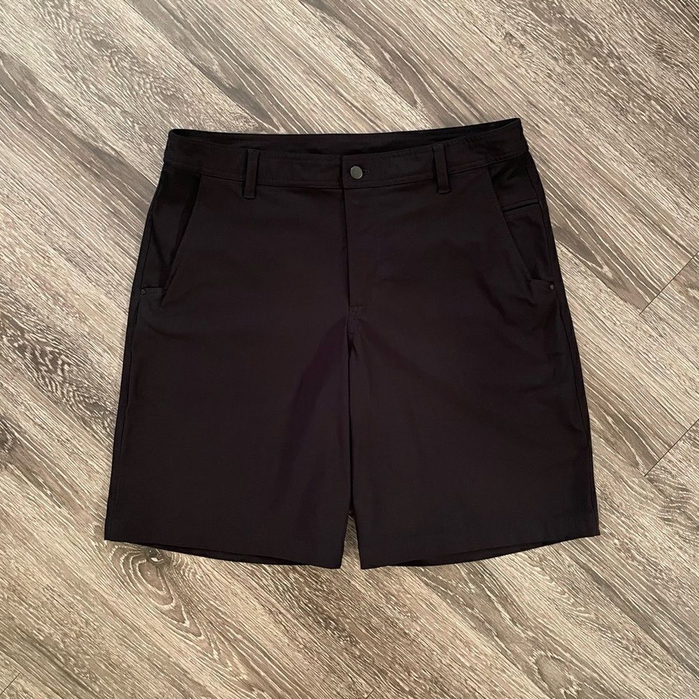 Lululemon Commission Short 